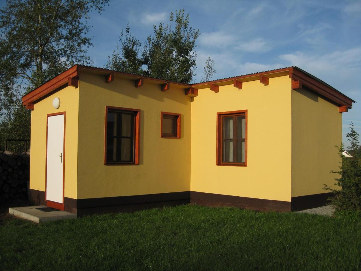 Apartmany Vcelka Hranice u Novych Hradu Buitenkant foto